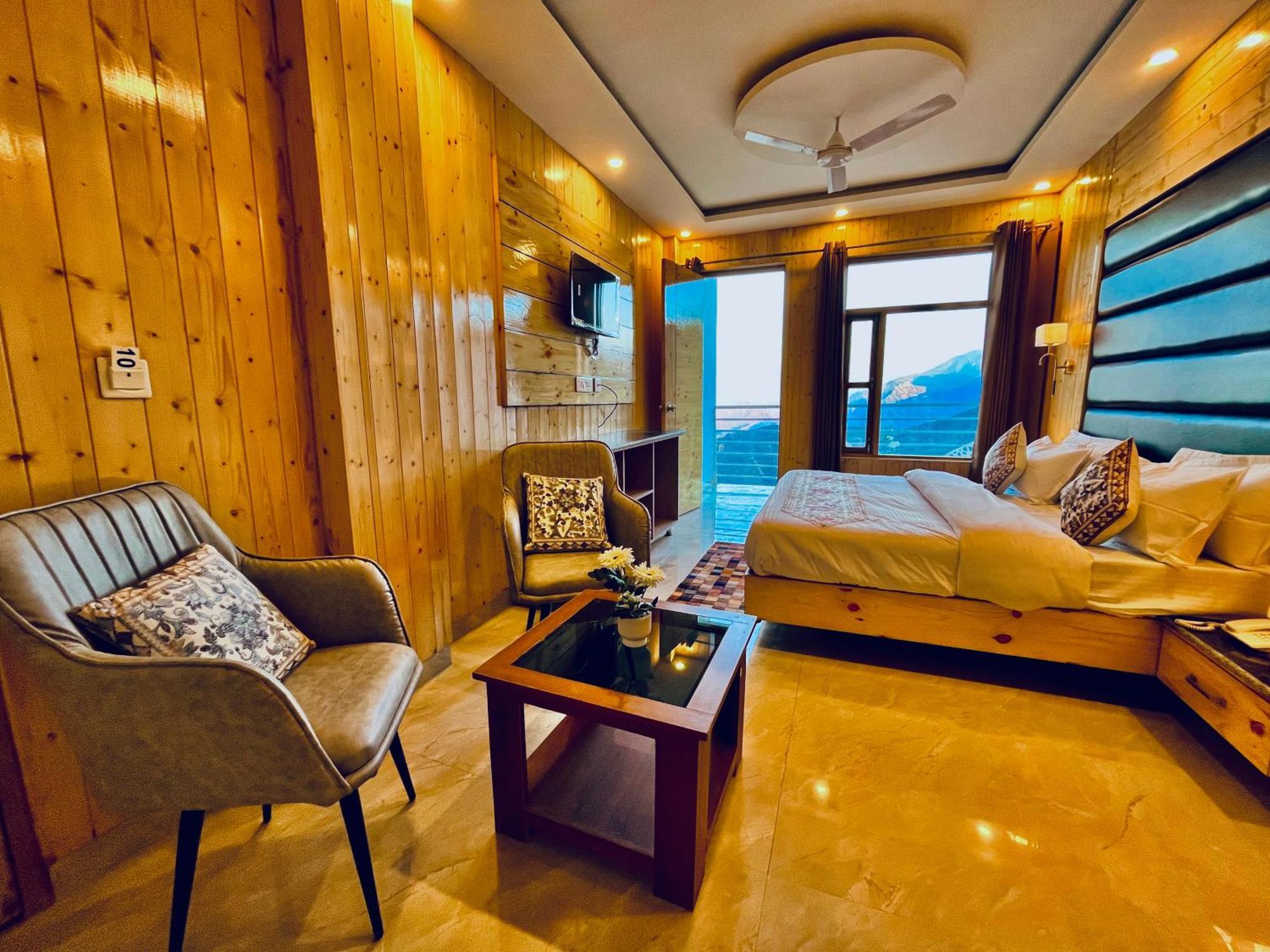 Hotel Classic Crown - #Scenic Mountain View #Open Terrace #Parking #Premium Rooms With Balcony #Guest Preferred #Best Selling Hotel In Mussoorie Exteriér fotografie